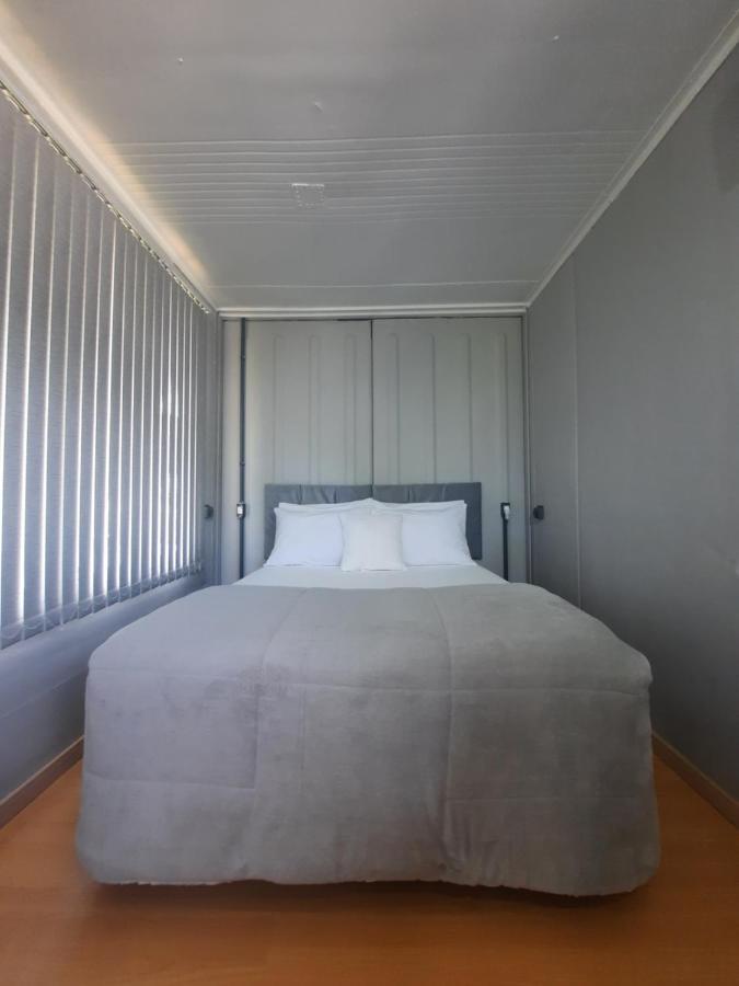 Container Guesthouse - 2 ウルビシ エクステリア 写真