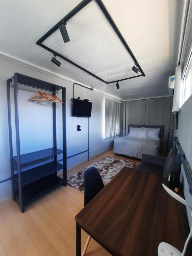 Container Guesthouse - 2 ウルビシ エクステリア 写真